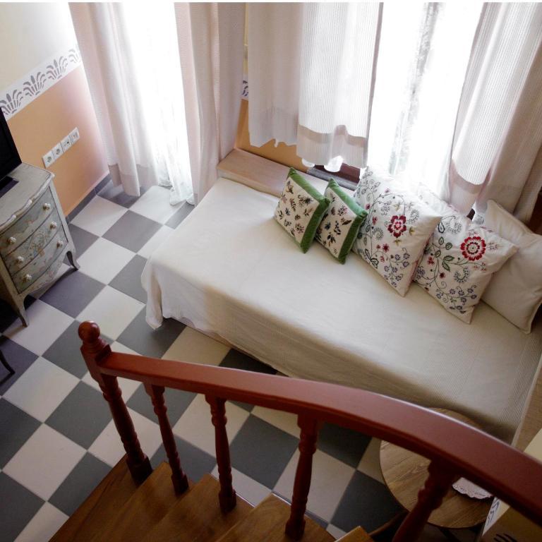 Traditional Hotel Ianthe Vessa Room photo