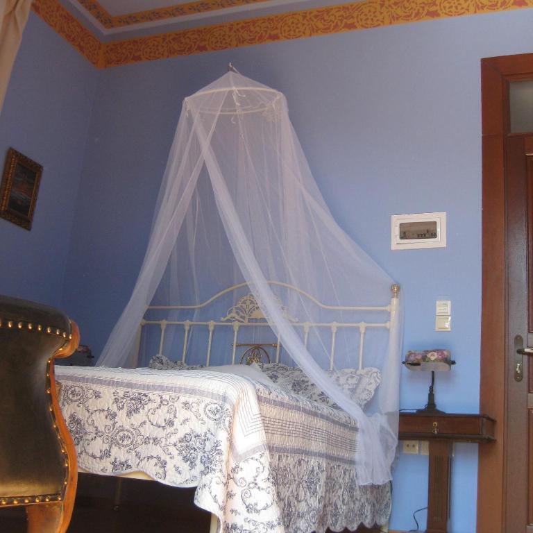 Traditional Hotel Ianthe Vessa Room photo
