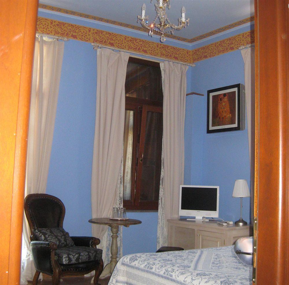 Traditional Hotel Ianthe Vessa Room photo